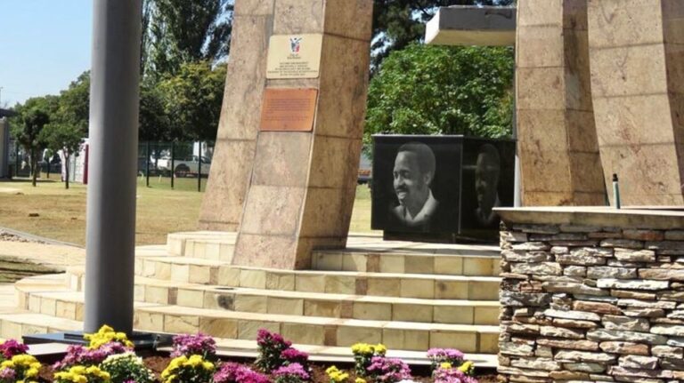 ANC, MK Veterans join calls for inquiry into Chris Hani’s death