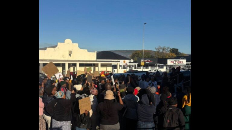 Kariega community demand justice in teenage girls’ murders