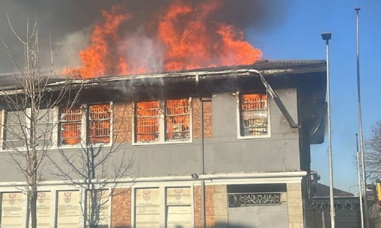 Duo accused of torching Germiston Home Affairs office in court