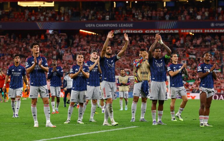 Arsenal earn 2-0 win at Bilbao thanks to subs Martinelli and Trossard