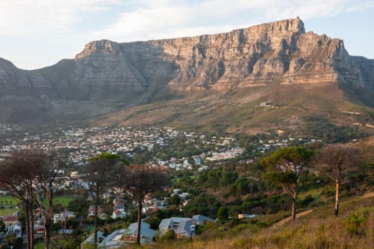 Cape Town’s tourism boom supports 7% of City’s employment: Vos
