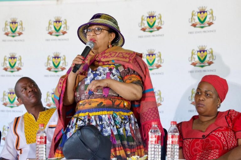 Free State Premier condemns abuse of elderly people, holds dialogue