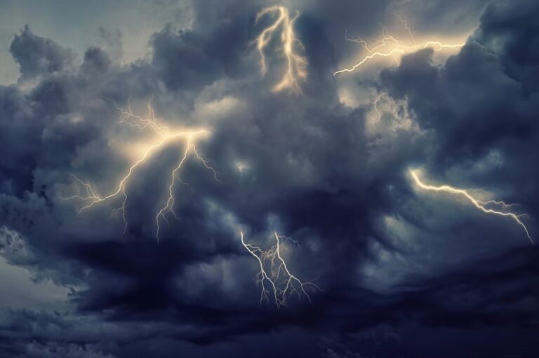 Joburg Emergency Services on standby after Level 1 weather warning