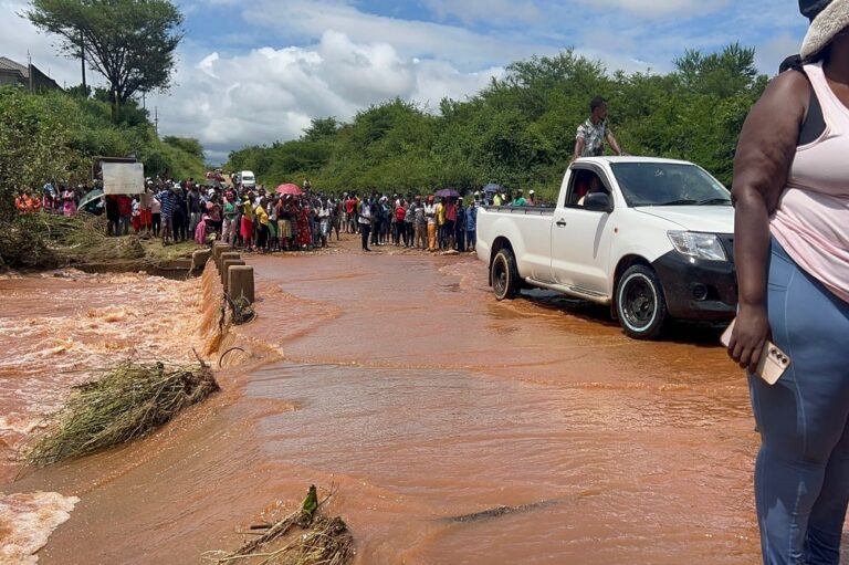 Limpopo floods death toll rises to 17