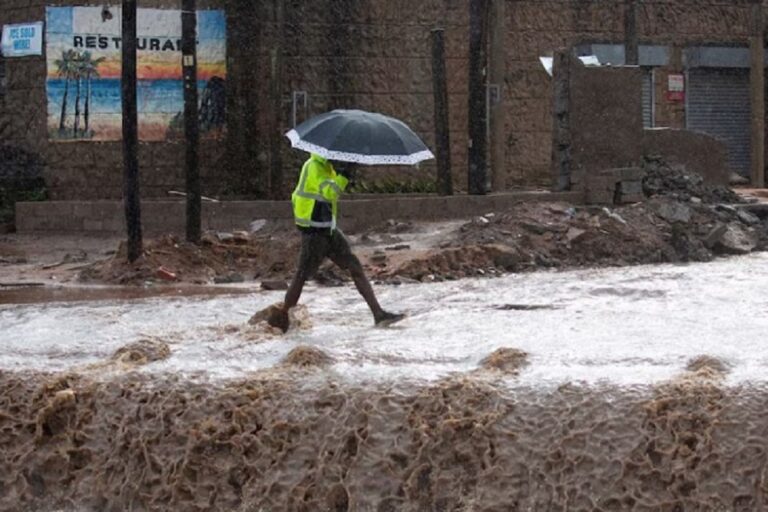 Joburg EMS urge road users to exercise caution due to rainfall
